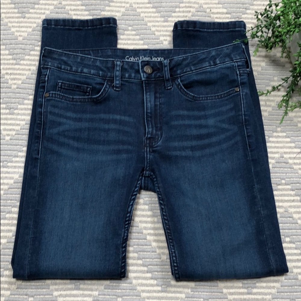 Women’s Calvin Klein Dark Blue Boyfriend Jeans size 2